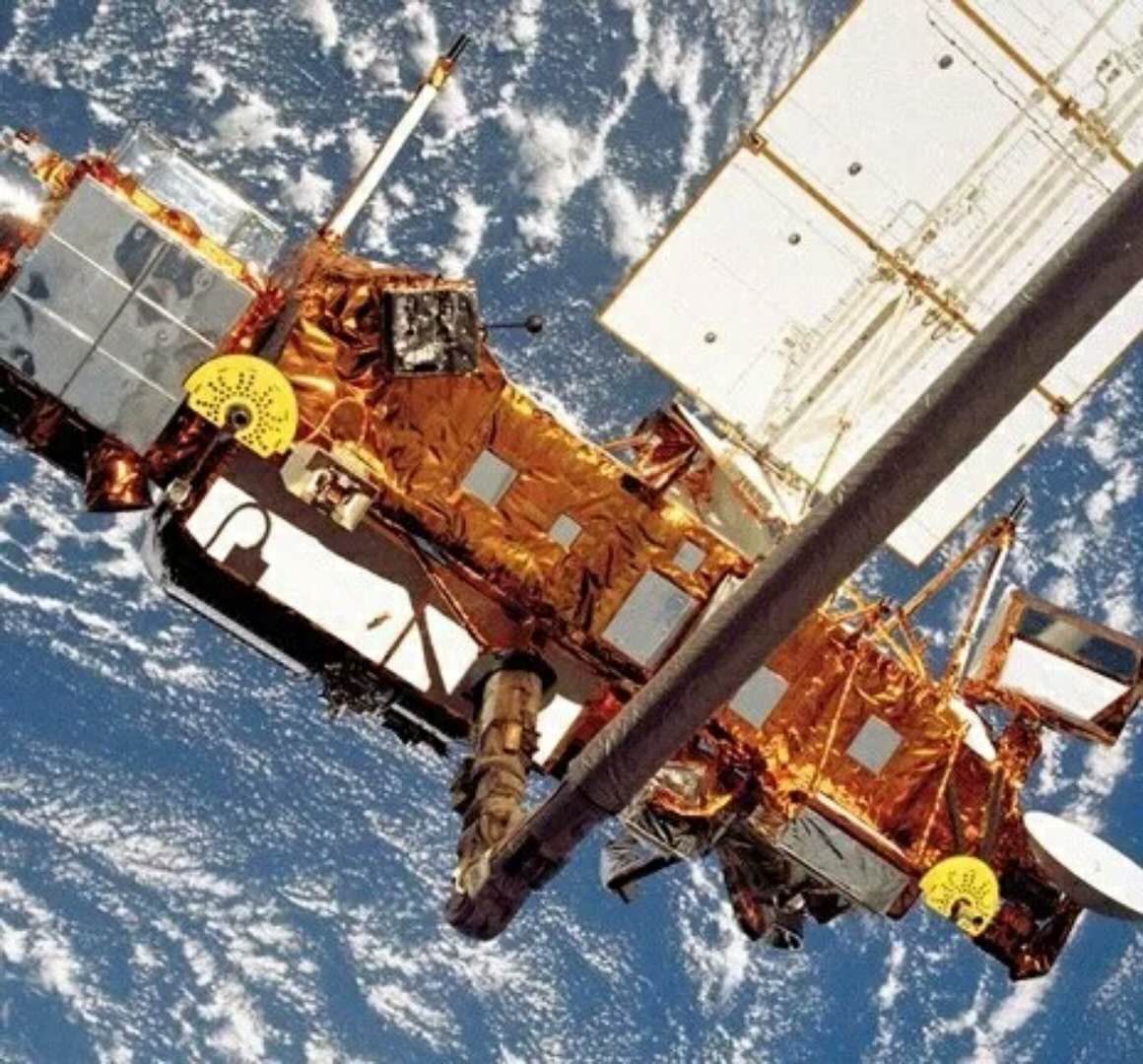 重返地球——大型空间物体再入大气层处置3.jpg