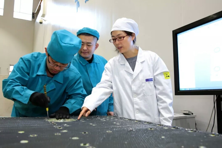 “软硬兼施”造“张衡”，助力科学拓疆土1.jpg