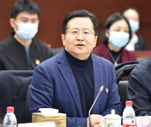 弘扬2.jpg