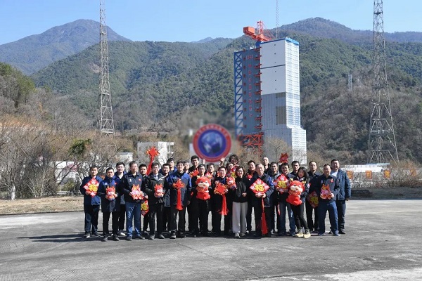 试验队3.jpg